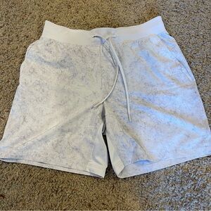 Lululemon T.H.E. Short 7” linerless